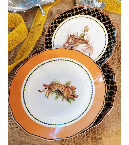 Royal Family - "Tigresse Royale" Dinnerware Set 18 Pieces - Animal Style Plates
