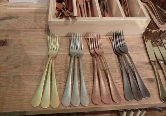 Couverts Style Vintage en Acier - PVD Doré - Service Serena Antico 24 Pièces - 