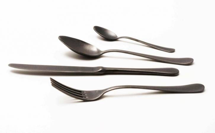 Stahlbesteck im Vintage-/Industriestil – Anthrazitgraues PVD – Serena Antico Set 24-teilig - 